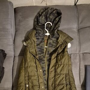 Olive Green Puffer Vest with Camouflage Hood